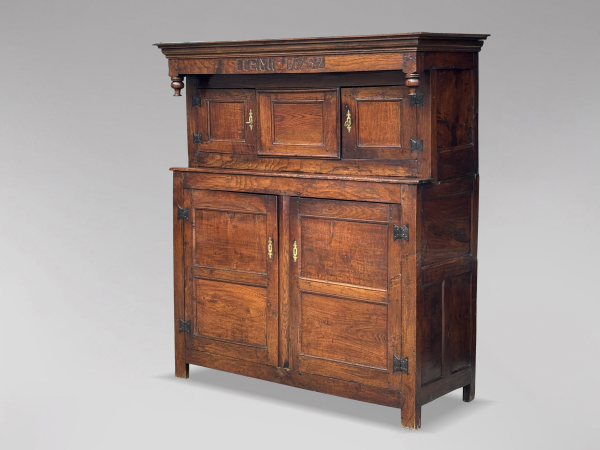 18TH CENTURY ENGLISH ELM COURT CUPBOARD, C1757