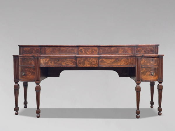 18TH CENTURY GEORGE III PERIOD MAHOGANY SIDEBOARD, C1790
