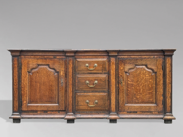 SOLD/18TH CENTURY GEORGE III PERIOD OAK DRESSER BASE, C1780