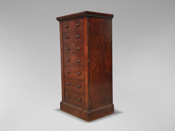 19TH CENTURY GEORGIAN MAHOGANY WELLINGTON CHEST, C1820