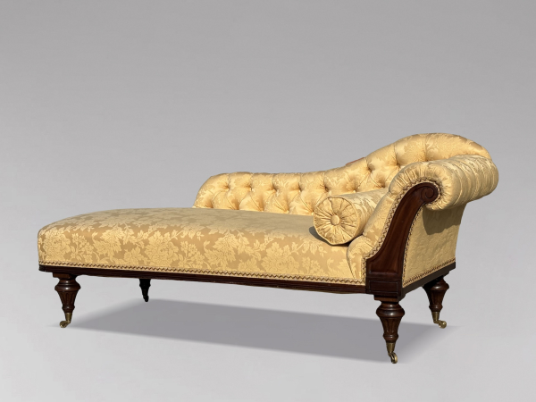 19TH CENTURY REGENCY PERIOD MAHOGANY CHAISE LONGUE, C1820