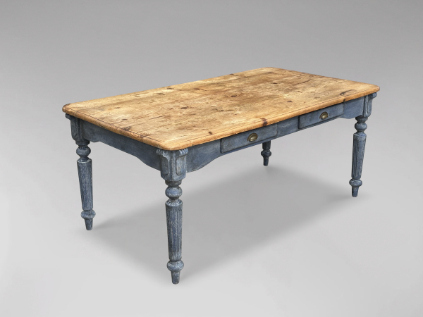 SOLD/19TH CENTURY VICTORIAN PERIOD PINE TOP FARMHOUSE DINING TABLE