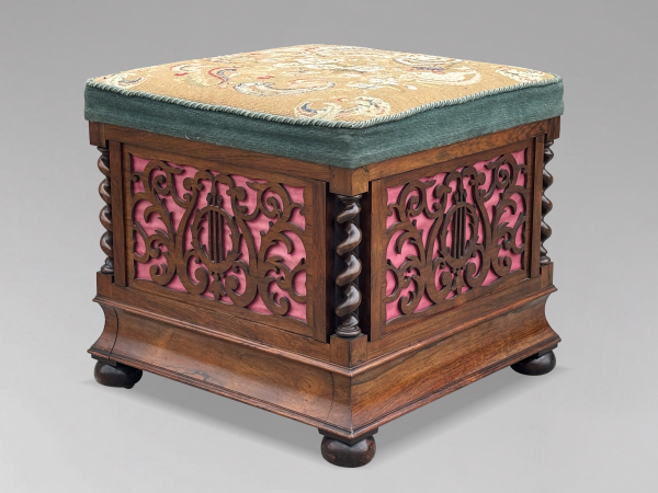 19TH CENTURY VICTORIAN PERIOD ROSEWOOD PIANO STOOL, C1860