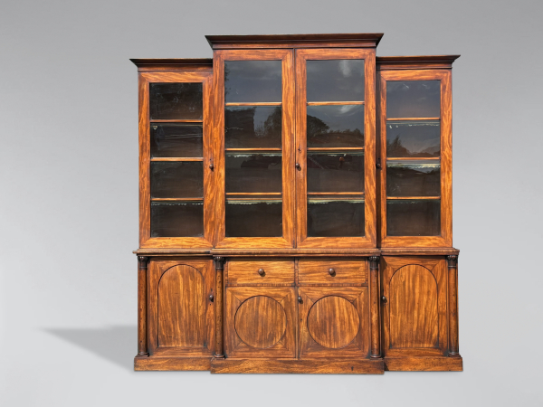 19TH CENTURY WILLIAM IV MAHOGANY LIBRARY BOOKCASE, C1840