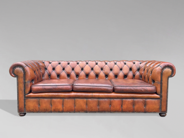 20TH CENTURY BROWN LEATHER 3-SEATER CHESTERFIELD, C1920