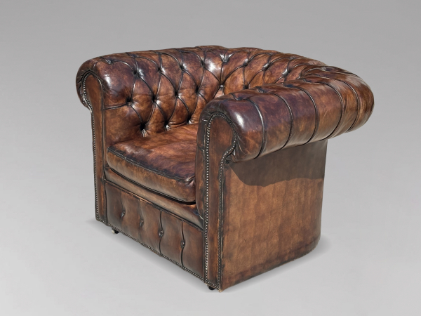 ANTIQUE BROWN LEATHER CHESTERFIELD ARMCHAIR, C1910