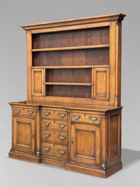 EARLY 19TH CENTURY GEORGIAN OAK DRESSER, C1820